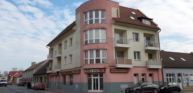 Prodej bytu 1+kk, 40 m², T. G. Masaryka, Městec Králové
