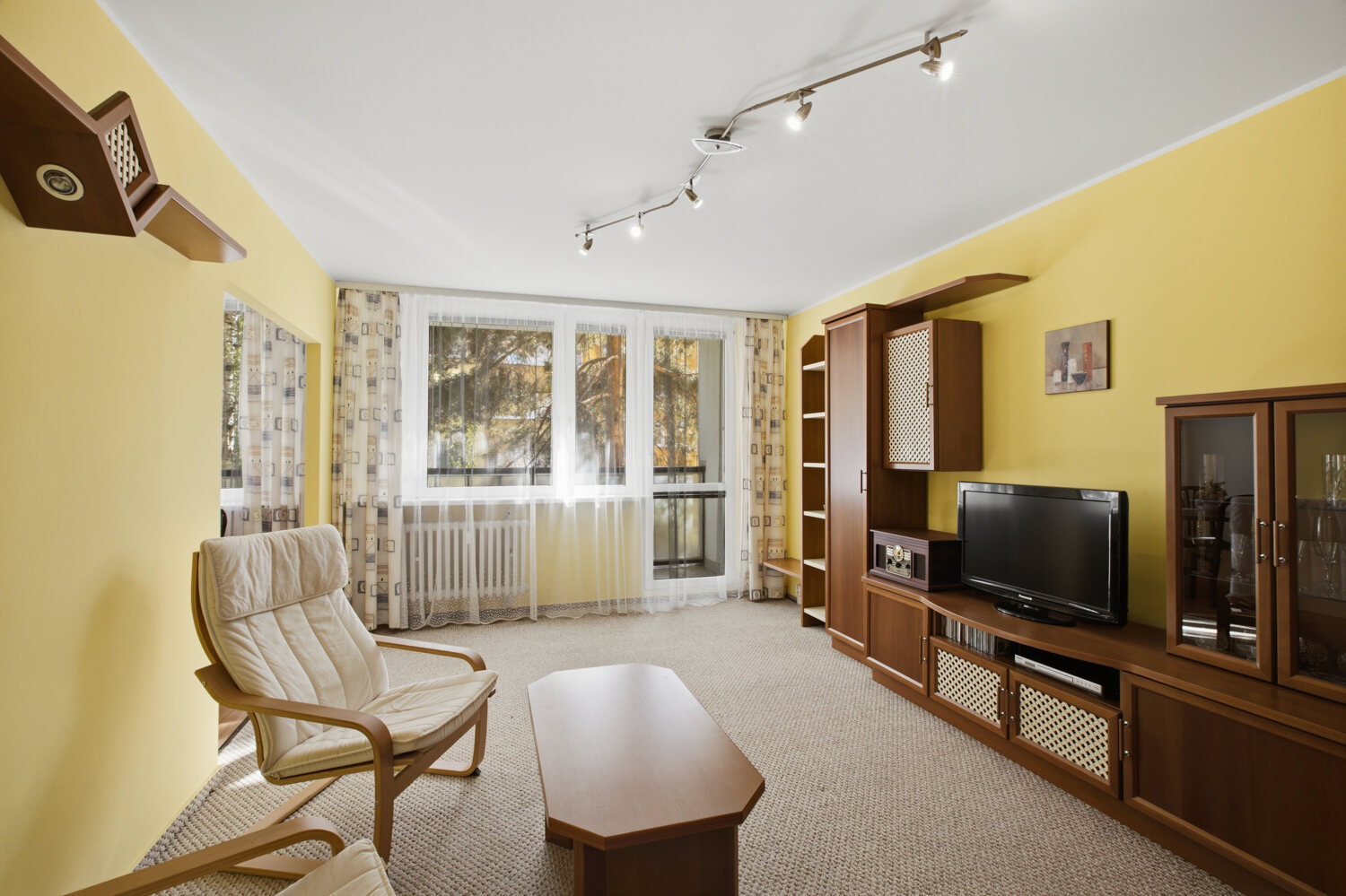 Prodej bytu 3+kk s lodžií, 76,7 m², Mádrova, Praha 4 – Modřany – fotografie 1