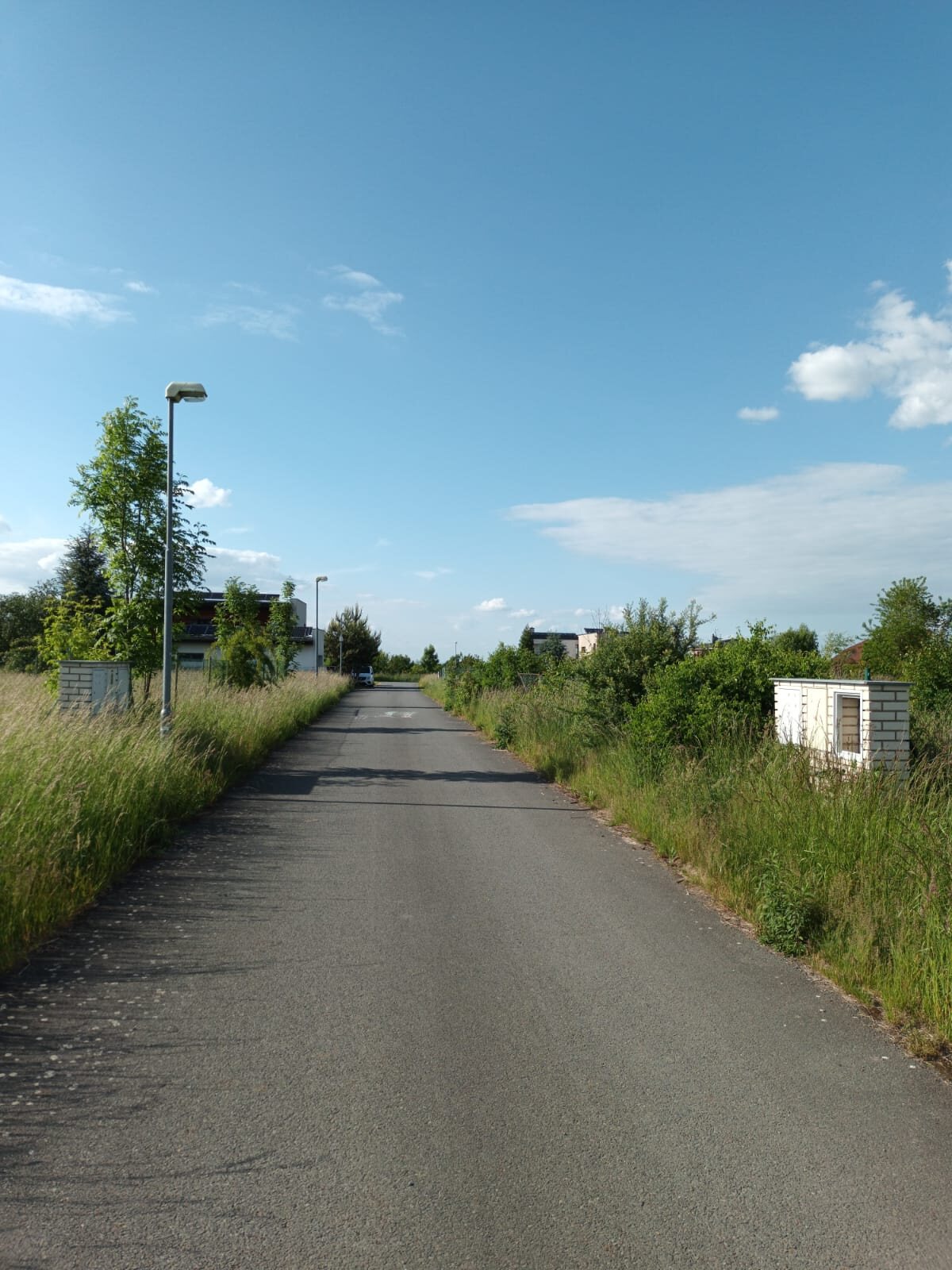 Prodej majoritního podílu pozemku p.č. 106/98 o výměře 1 261 m², ulice Žitná, Ječná, Pšeničná, Zdiby – Brnky – fotografie 1