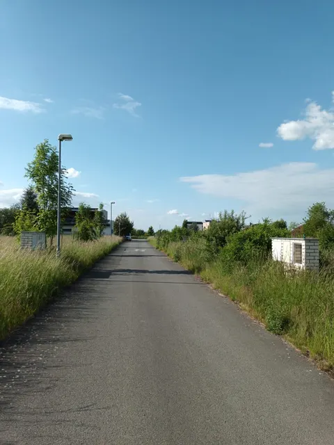 Prodej majoritního podílu pozemku p.č. 106/98 o výměře 1 261 m², ulice Žitná, Ječná, Pšeničná, Zdiby – Brnky